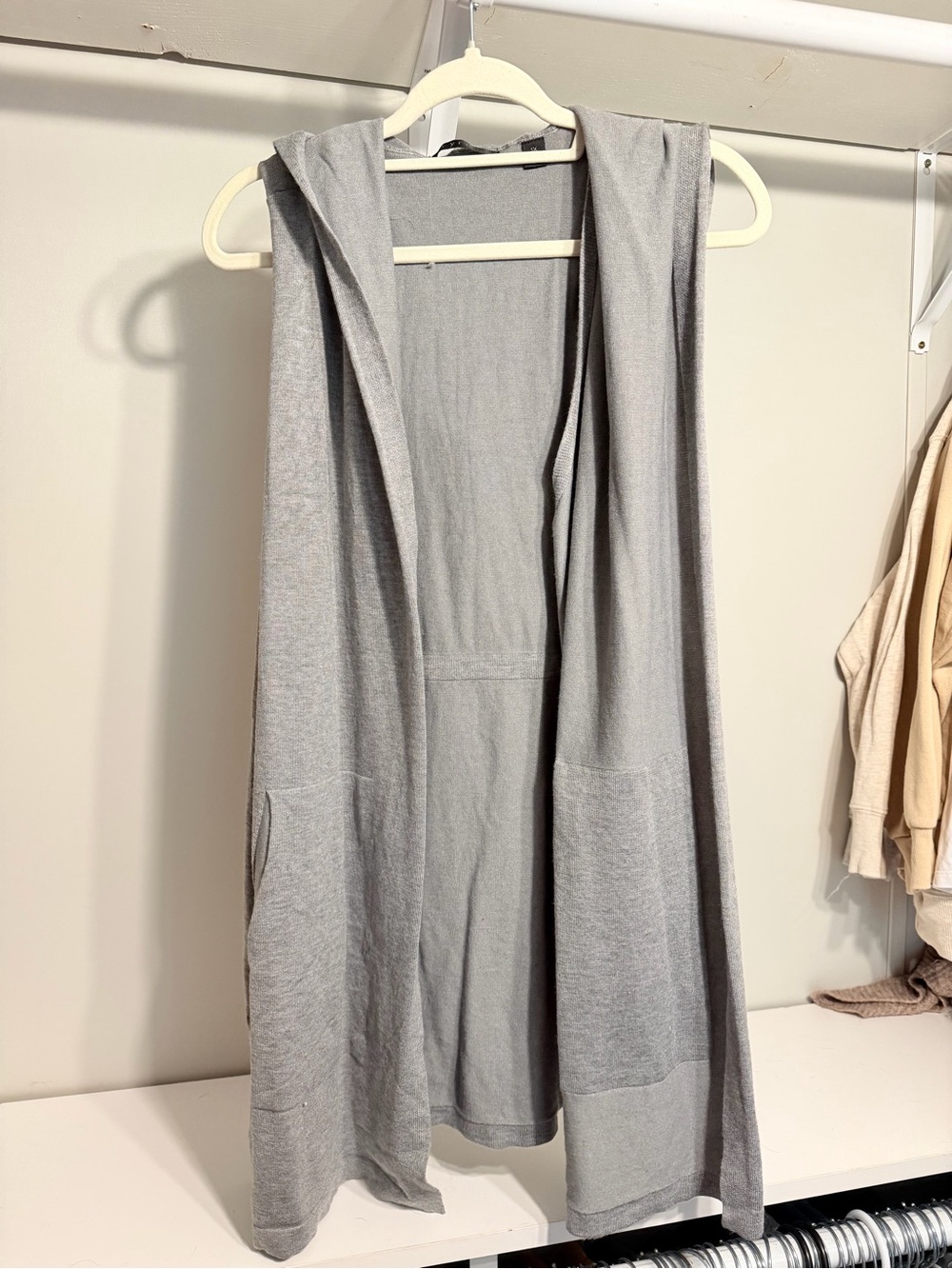 Cyrus Light Gray Sleeveless Hooded Long Cardigan